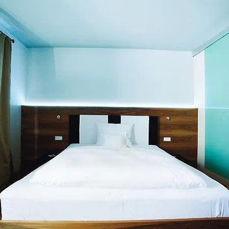 Fruehstueckshotel Im Goldschmiedehaus Grieskirchen Room photo
